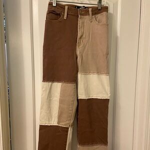 Hollister Ultra High-Rise Dad Jeans in Brown and Tan